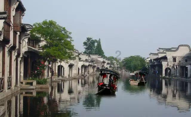 奶爸年终奖到手，看福特途睿欧如何提升出行体验